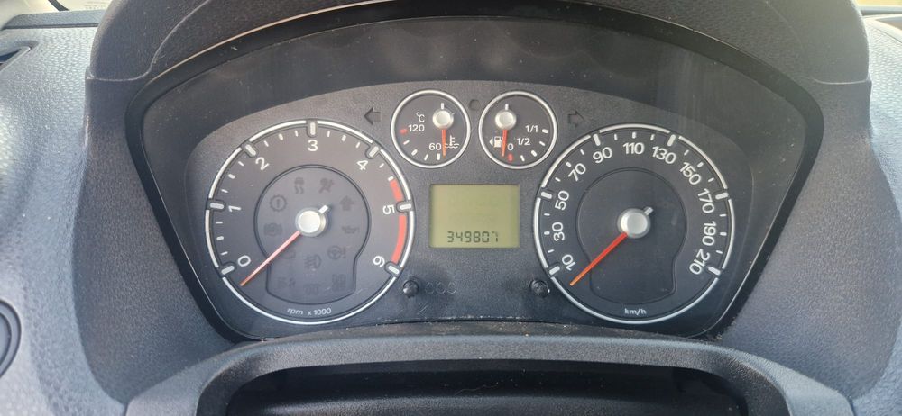 Ford fiesta 1.4 tdci ano 2006 impecável