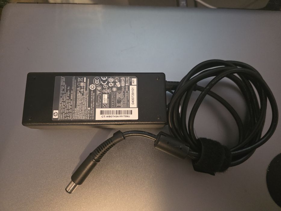Carregador HP 90W 19V 4.74A — 7,4mm