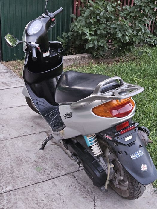 Скутер Yamaha GRAND AXIS 100