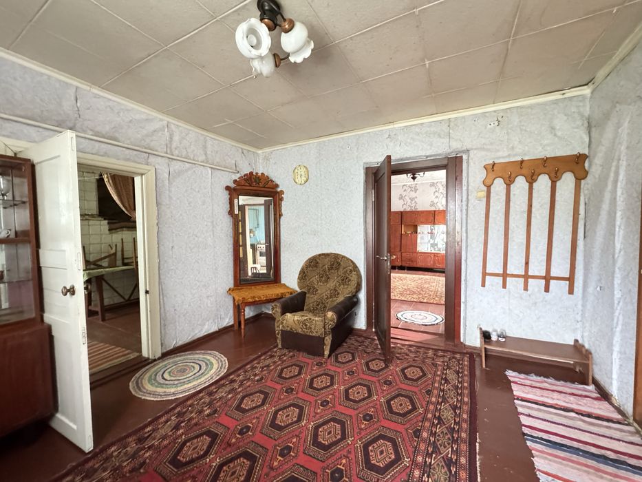 Продам будинок зі всіма зручностями, с. Брусилів