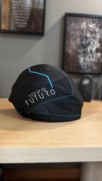 Capacete AGV Pista Gp Rr carbono forjado