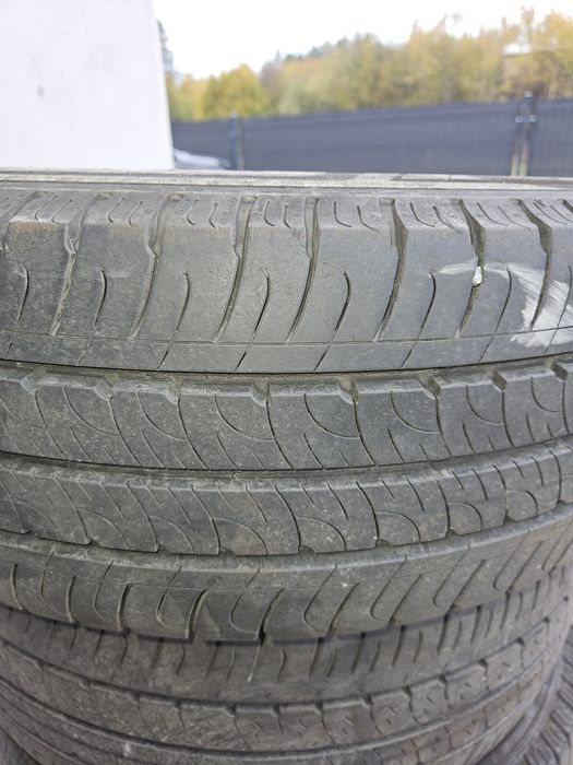 Goodyear 225/65R 16 C