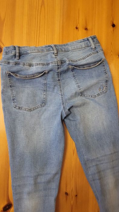Spodnie damskie jeansowe