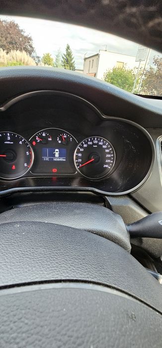 Kia Carens 7 osobowa