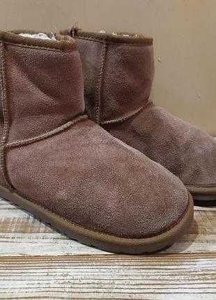 Теплые сапожки угги 37-37,5