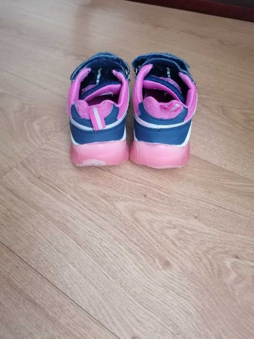 Sapatilhas com luzes