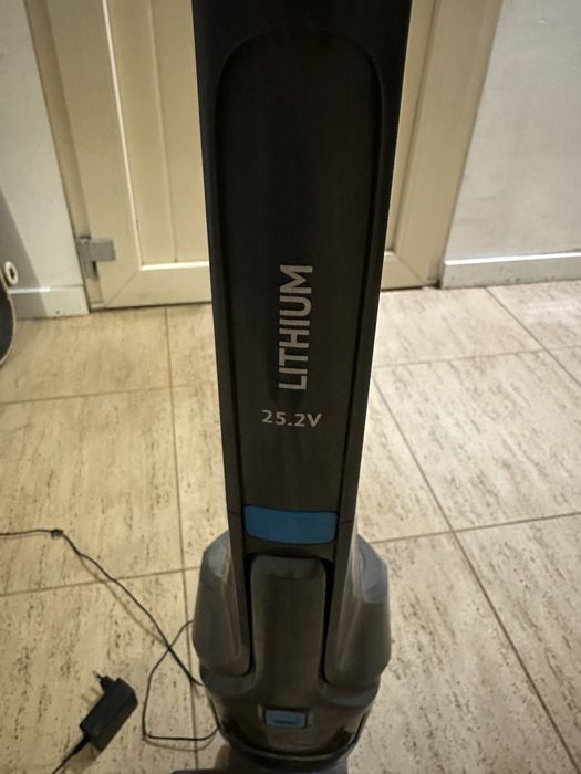 Aspirador vertical da Becken