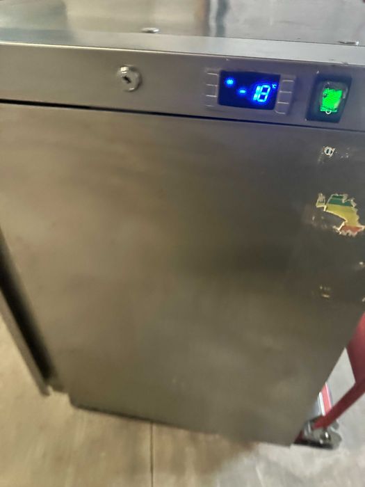Congelador / Armario Congelaçao 130 Lts  Baixo INOX Profissional