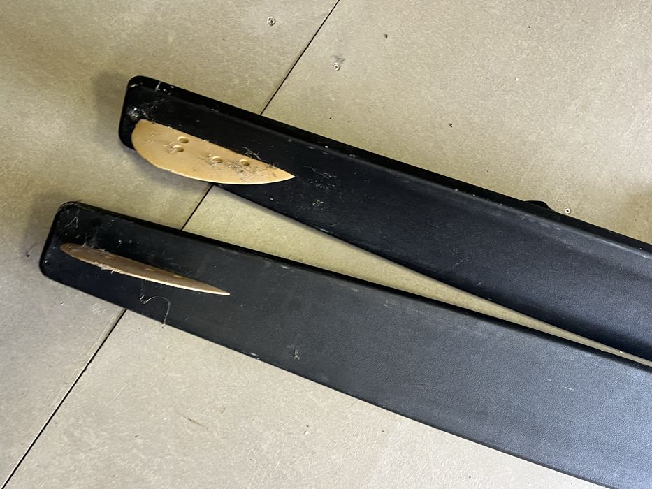 Skis aquáticos / 220€