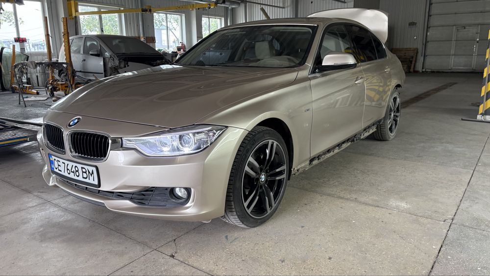 Бмв F30 x drive 2012 год