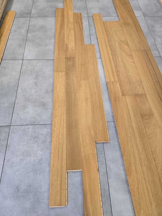 Iroko w najwyższej klasie 11×90×900 mm olejowana