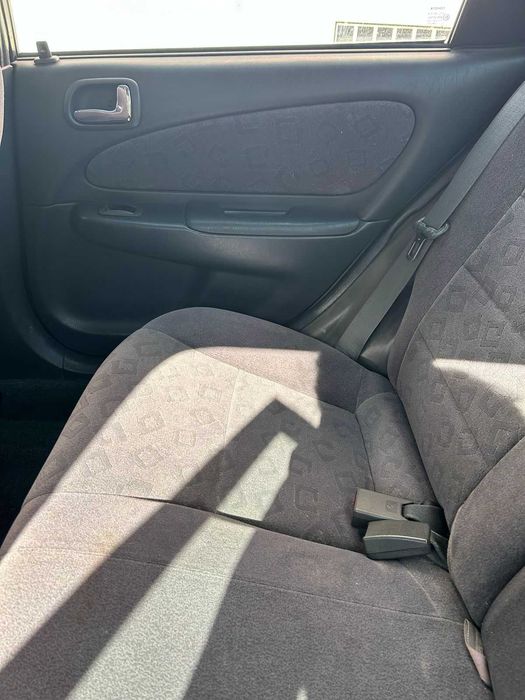 Vendo Toyota Corolla Sol de 2001