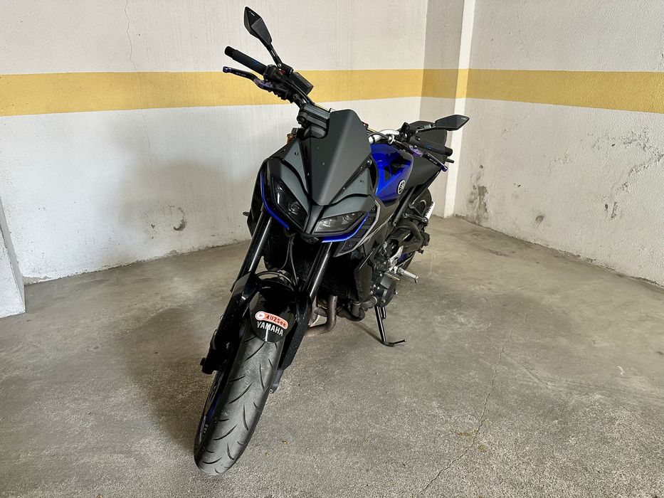 Yamaha MT-09  (2 geração)
