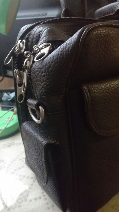 Портфель новый кожа