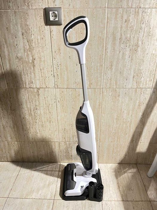 Aspirador Vertical FLAMA 1690F – 3 em 1 (Aspira, Lava e Seca)