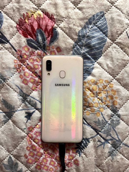 samsung galaxy a40