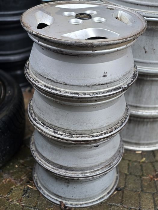 Oryginalne alufelgi fiat cinquecento 13 cali