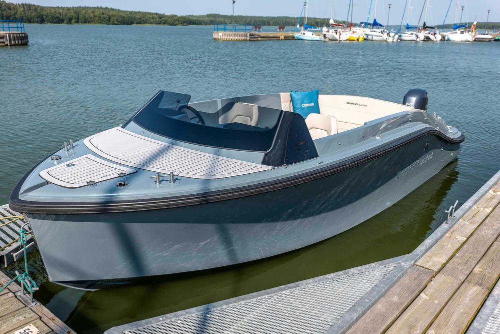 Nowa łódź motorowa Corsiva 607 Runabout / 2026 / FV / AQUATOM-BOATS.PL