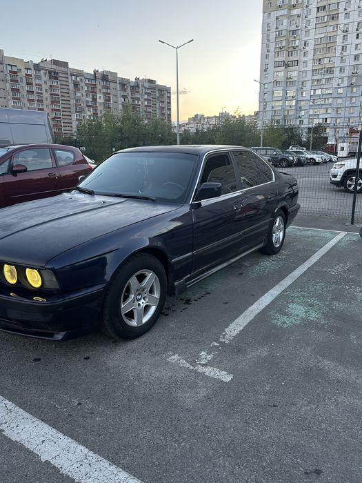 Продам BMW e34 2.5