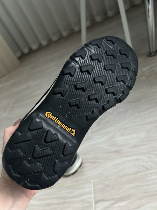 Adidas Terrex взуття зимове 35(1/2) 220, 215