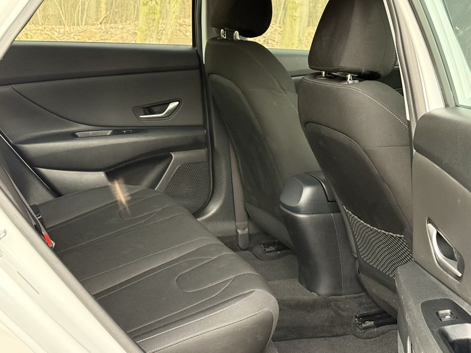 Hyundai Elantra 2021