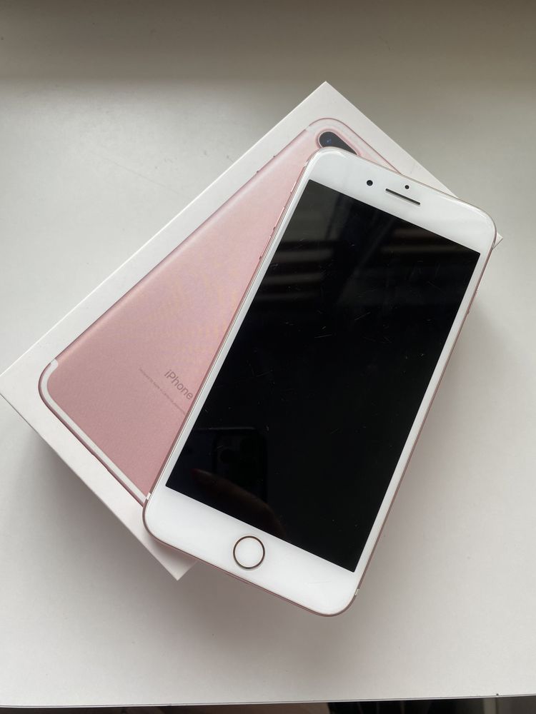 Iphone 7 plus rose gold 32 gb Czerwonak • OLX.pl