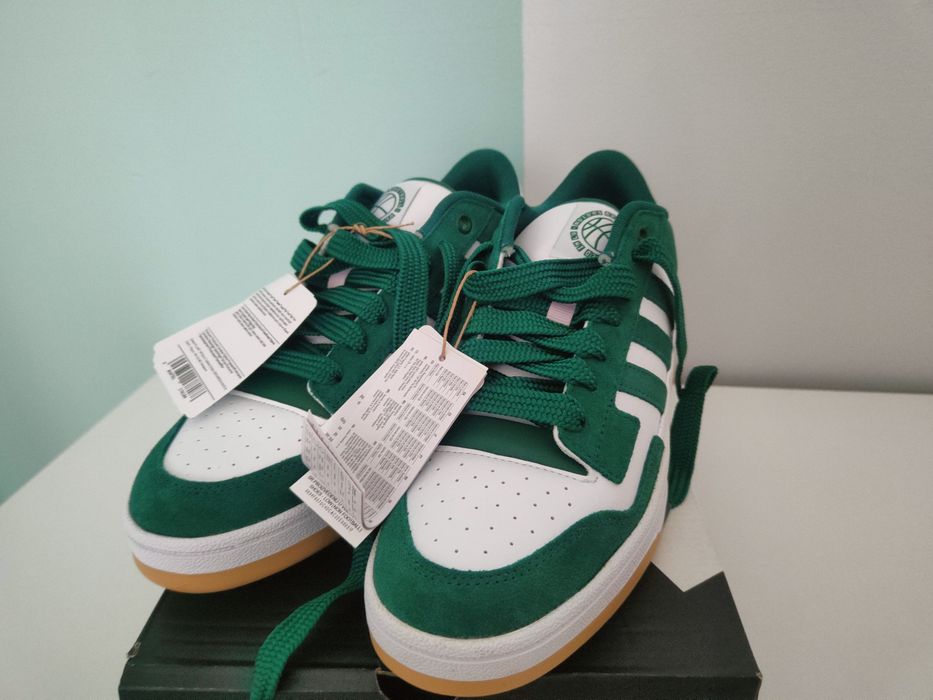 Adidas Rapid  Court Low