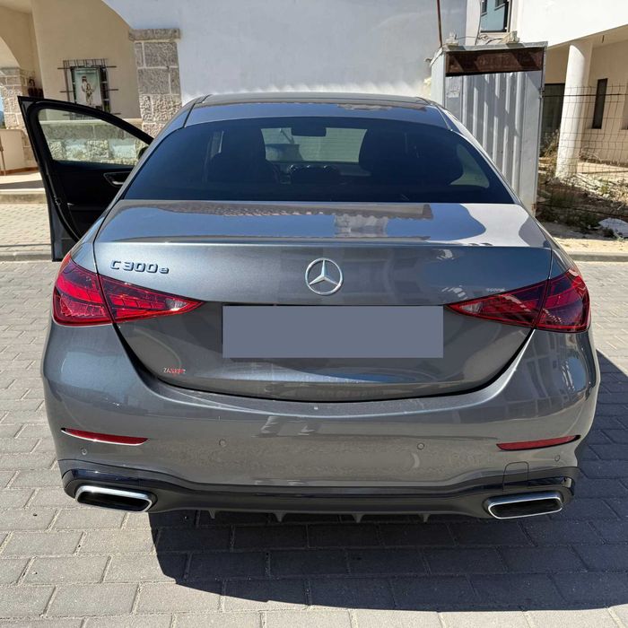Mercedes C300e 2022 312CV
