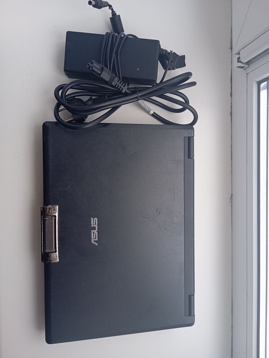 Ноутбук ASUS F9E Б/У