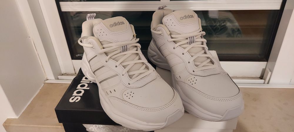 Tenis ADIDAS NOVOS n42