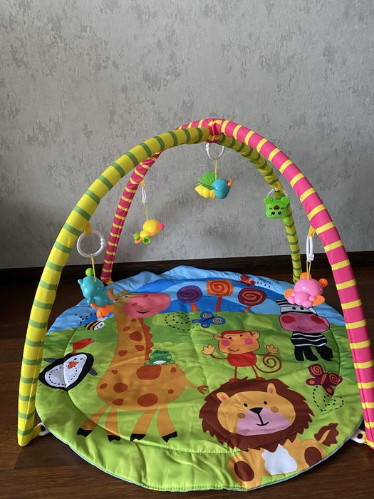 Новий ігровий килимок в подарунок іграшк