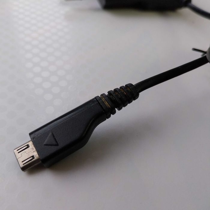 Samsung oryginalna ładowarka do telefonu z kablem microUSB