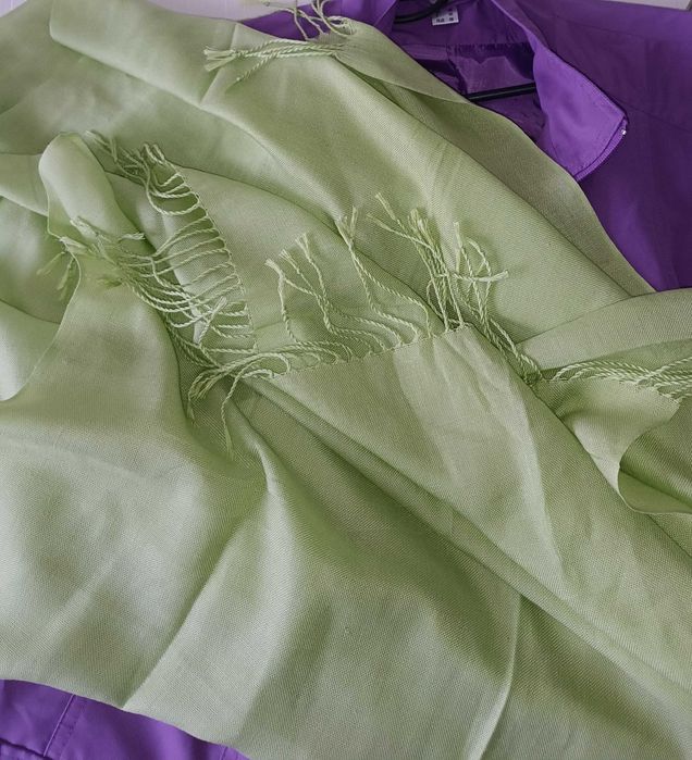 166 х 70 см легкий ніжний зелений шалик шаль палантин шарф