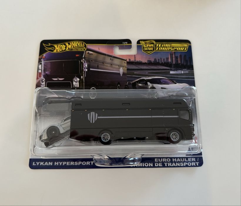 Hot Wheels Ferrari Team Transport Conjunto de 3