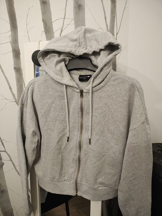 Szara bluza krótsza szara