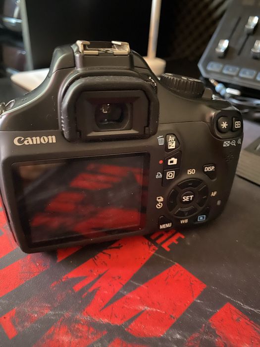 Camera canon 1100d