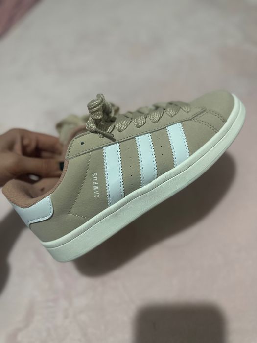 ADIDAS campus camel