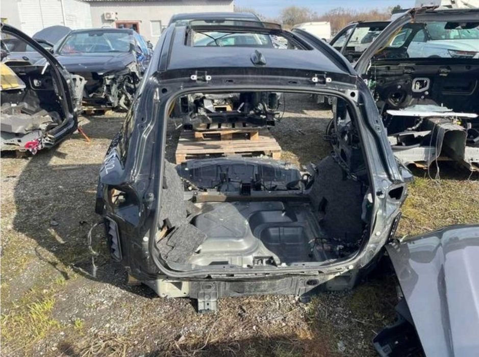 BMW MINI AUDi WV VOLVO четверть крило перед зад ліва права разборка