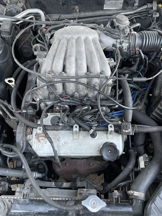 Mitsubishi Galant 8