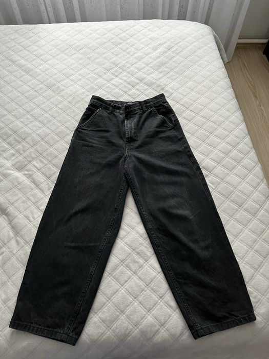 Чорні жіночі джинси
