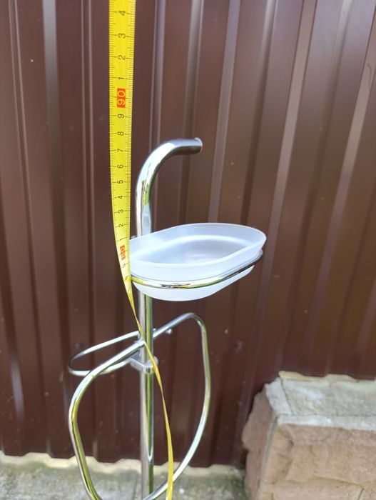 Підставка у ванну кімнату на мило, рушник, туалетний папір металева