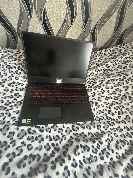 ноут Lenovo Legion