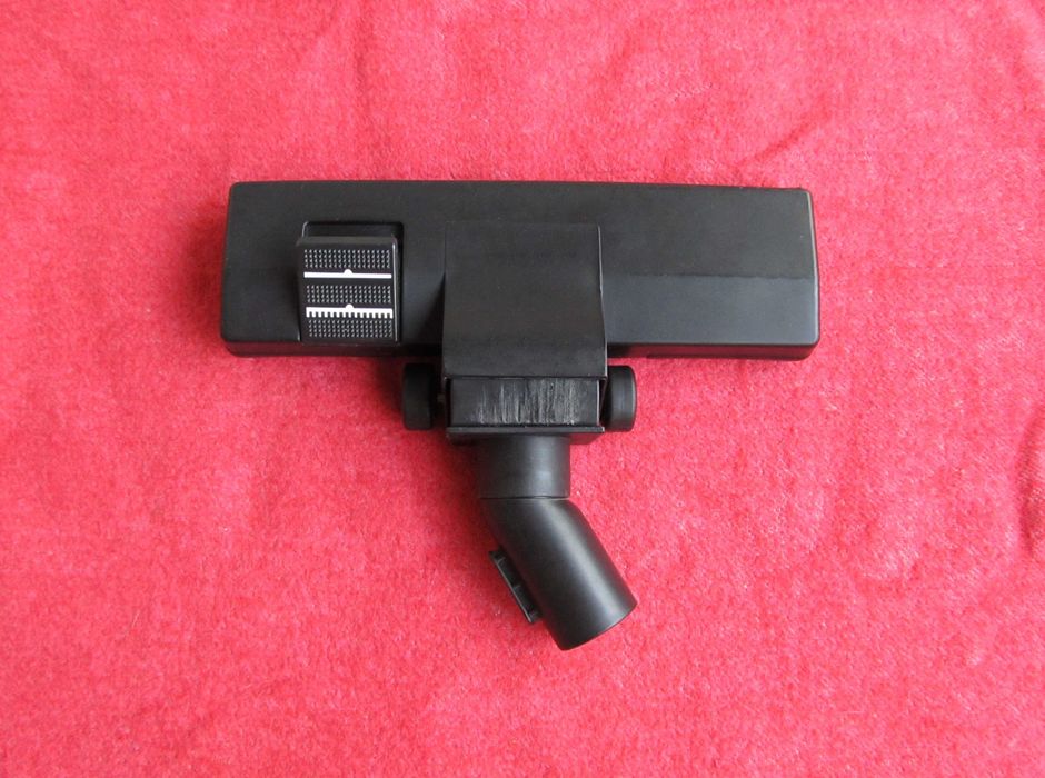 Щетка для пылесоса ковровая, диам.32мм