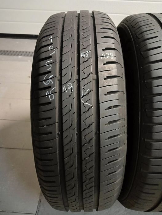 Sprzedam opony letnie używane 195/65R15 Barum