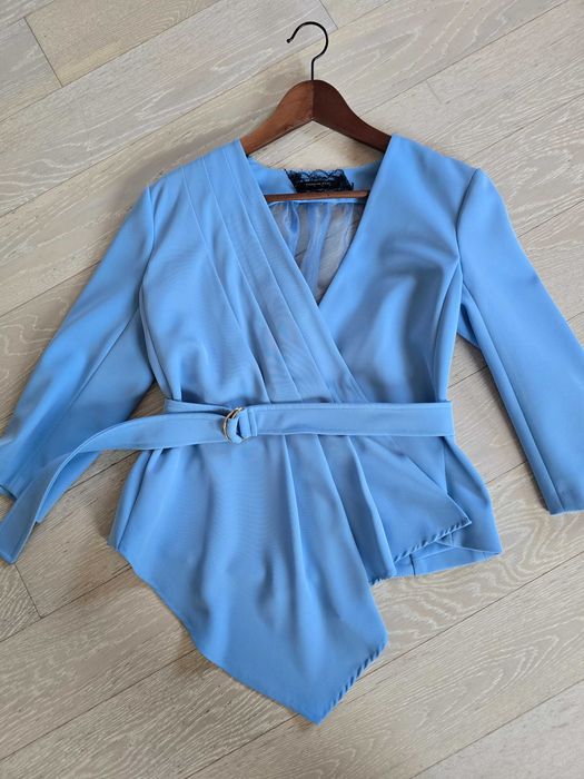 Elegancki, nietuzinkowy garnitur Patrizia Pepe