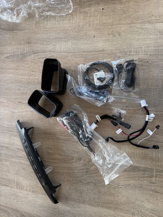 Штатна магнітола Torssen Toyota Land Cruiser