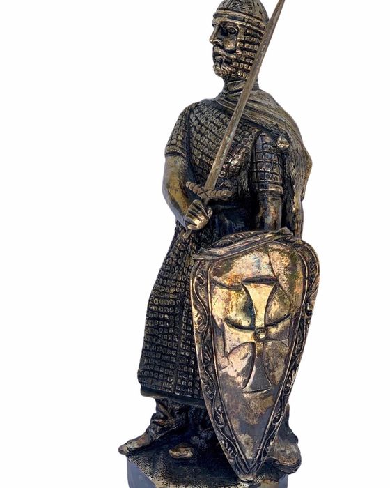 Estatueta D. Afonso Henriques