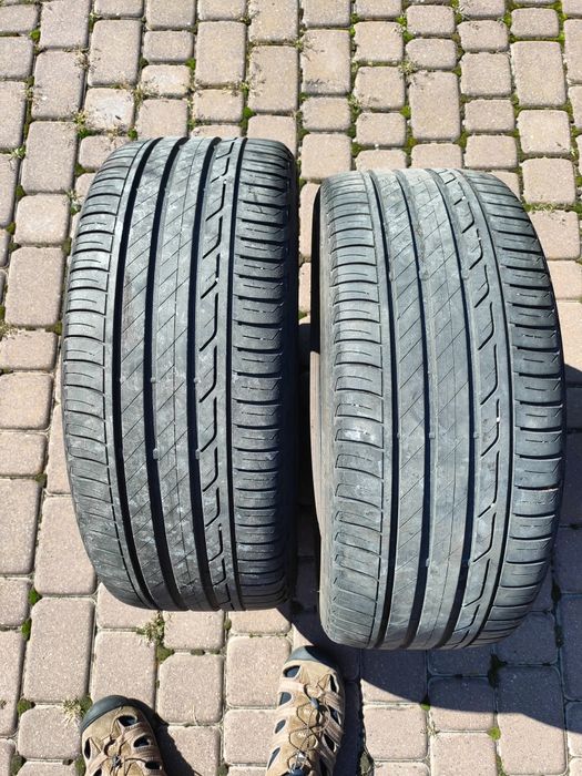 Bridgestone 2 opony letnie 225/45/17