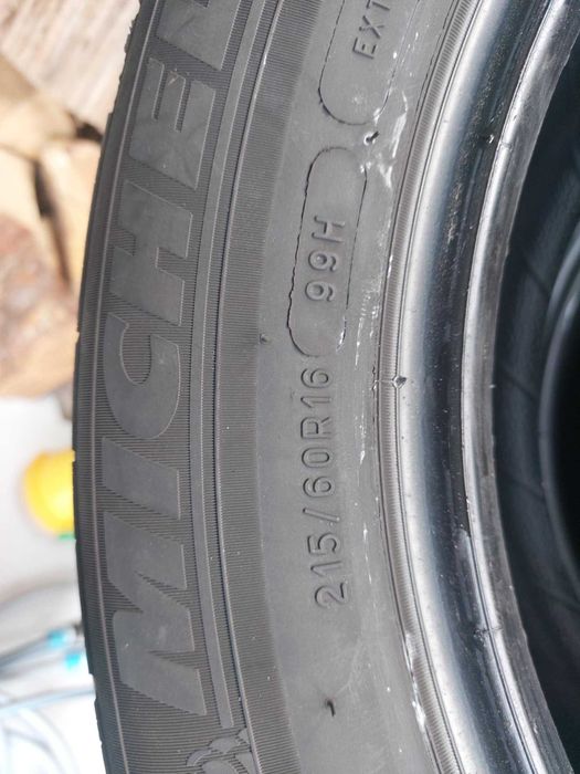 Sprzeda tanio komplet 4 szt.  opon zimowych Michelin Alpin 5 215x60x16