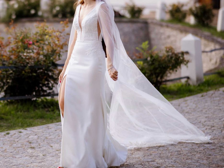 Suknia ślubna typu rybka  -  model "ODELIA" z salonu "NABLA"